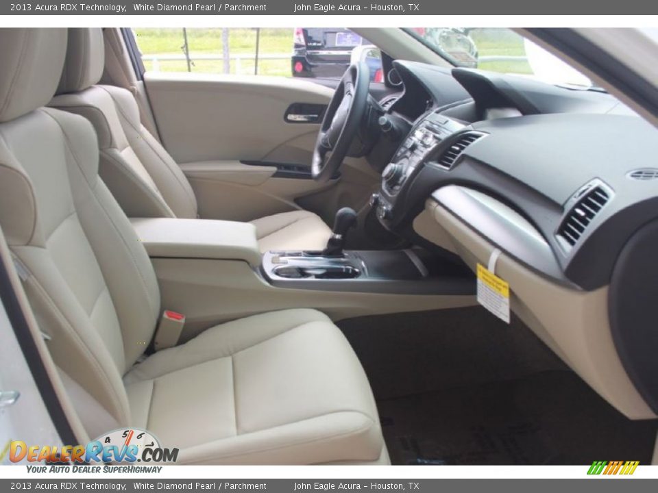 2013 Acura RDX Technology White Diamond Pearl / Parchment Photo #26