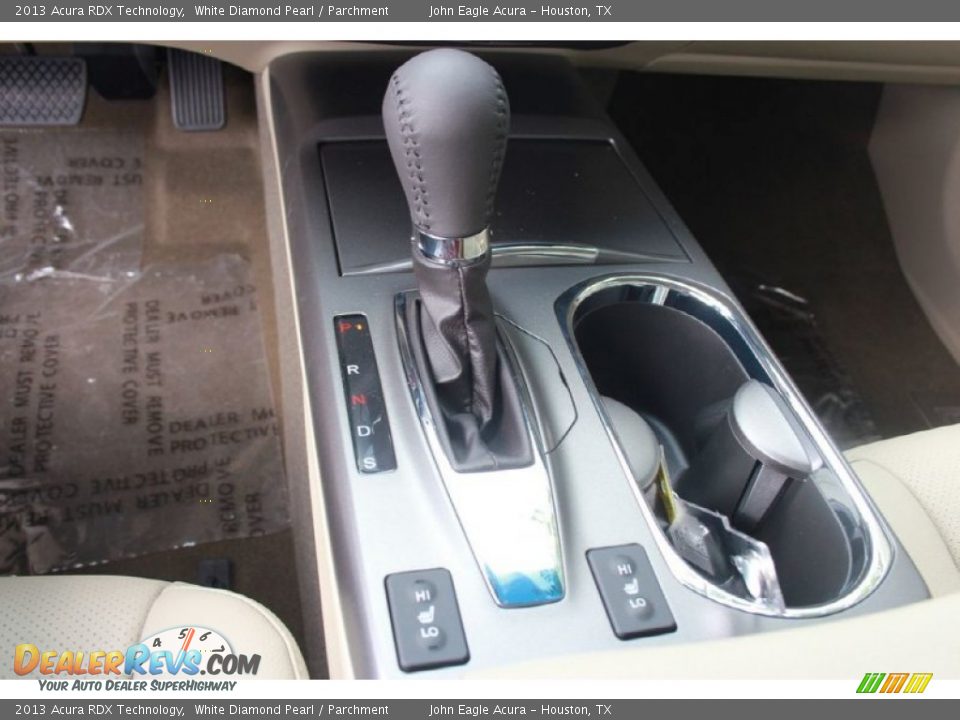 2013 Acura RDX Technology White Diamond Pearl / Parchment Photo #34