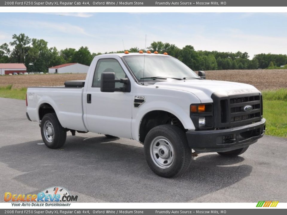 2008 Ford F250 Super Duty XL Regular Cab 4x4 Oxford White / Medium Stone Photo #4
