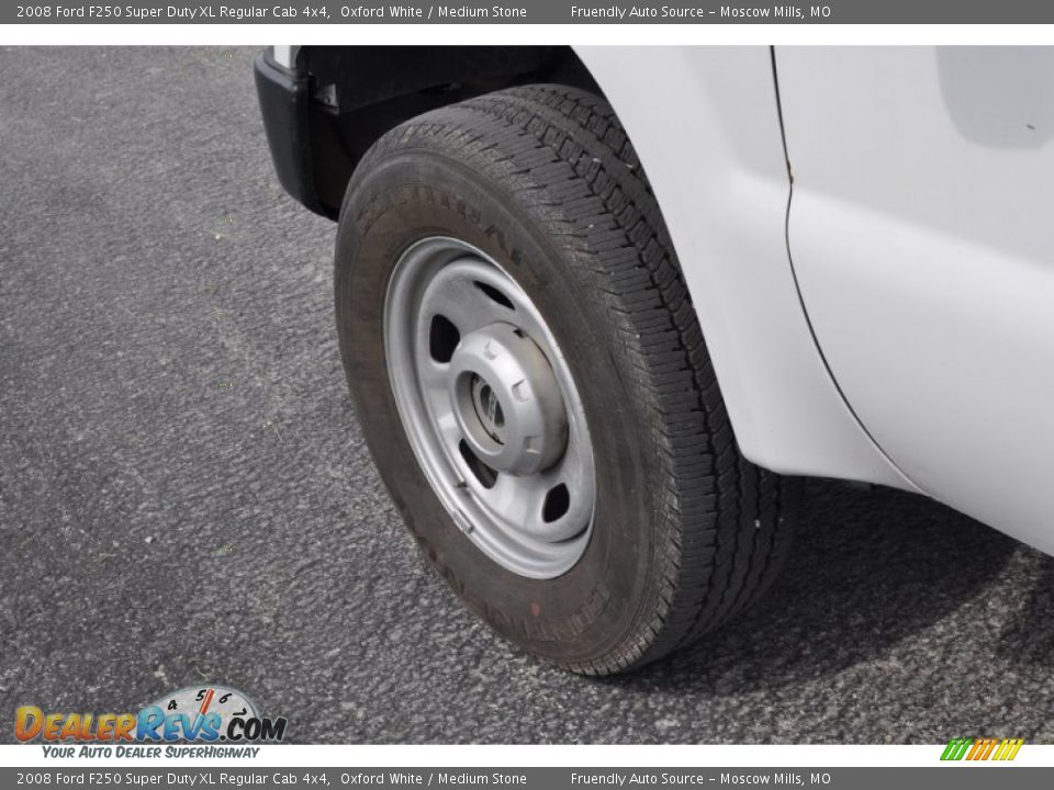 2008 Ford F250 Super Duty XL Regular Cab 4x4 Oxford White / Medium Stone Photo #8