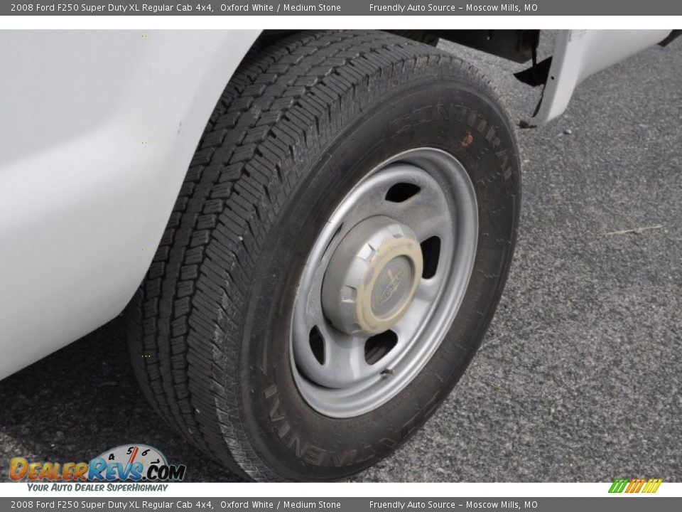 2008 Ford F250 Super Duty XL Regular Cab 4x4 Oxford White / Medium Stone Photo #9