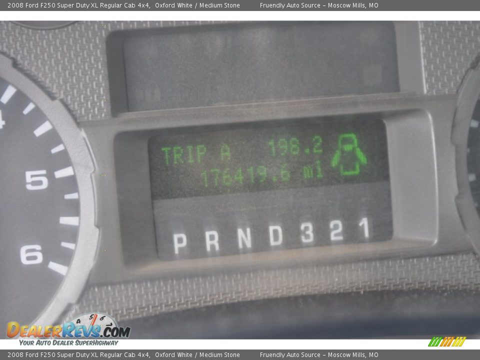2008 Ford F250 Super Duty XL Regular Cab 4x4 Oxford White / Medium Stone Photo #11