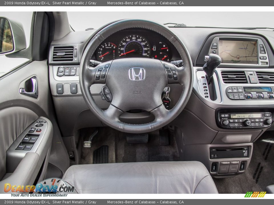 2009 Honda Odyssey EX-L Silver Pearl Metallic / Gray Photo #4
