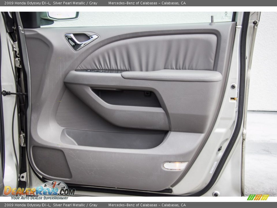 2009 Honda Odyssey EX-L Silver Pearl Metallic / Gray Photo #25