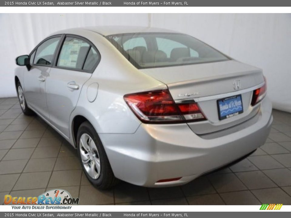 2015 Honda Civic LX Sedan Alabaster Silver Metallic / Black Photo #5