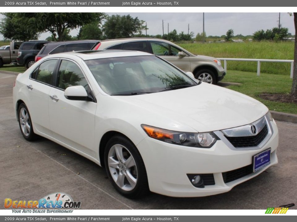 2009 Acura TSX Sedan Premium White Pearl / Parchment Photo #10