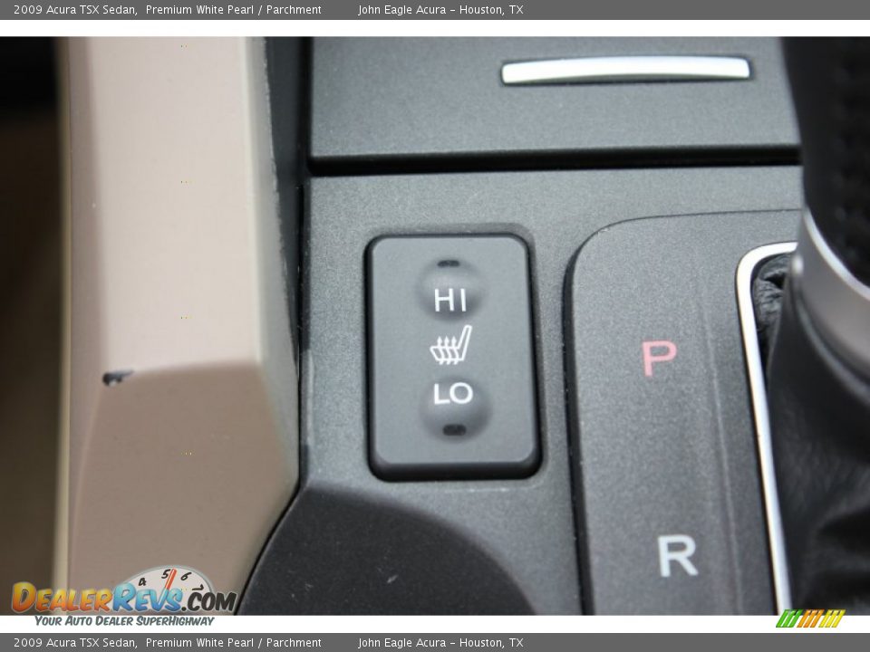 2009 Acura TSX Sedan Premium White Pearl / Parchment Photo #31