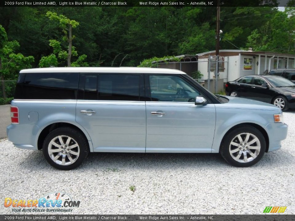 Light Ice Blue Metallic 2009 Ford Flex Limited AWD Photo #2