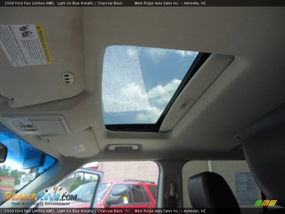 2009 Ford Flex Limited AWD Light Ice Blue Metallic / Charcoal Black Photo #21