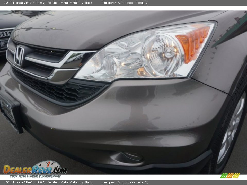2011 Honda CR-V SE 4WD Polished Metal Metallic / Black Photo #33