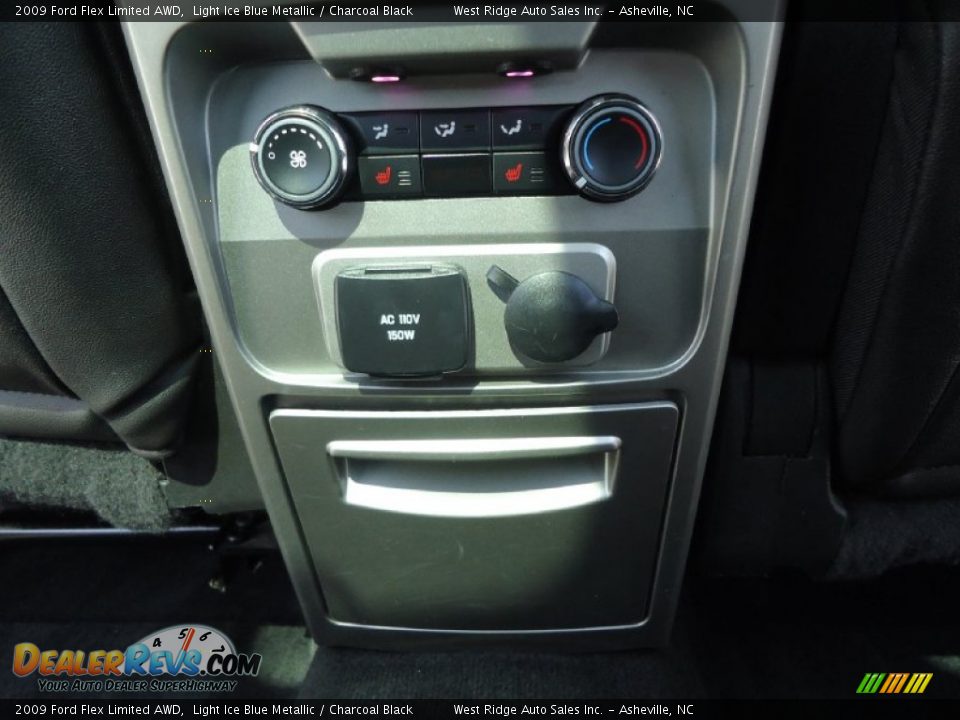 2009 Ford Flex Limited AWD Light Ice Blue Metallic / Charcoal Black Photo #35
