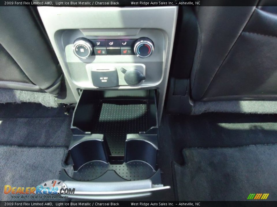 2009 Ford Flex Limited AWD Light Ice Blue Metallic / Charcoal Black Photo #36