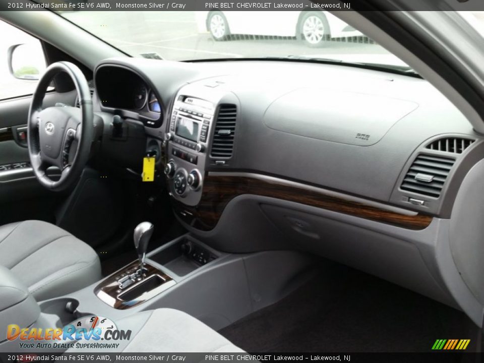 2012 Hyundai Santa Fe SE V6 AWD Moonstone Silver / Gray Photo #6