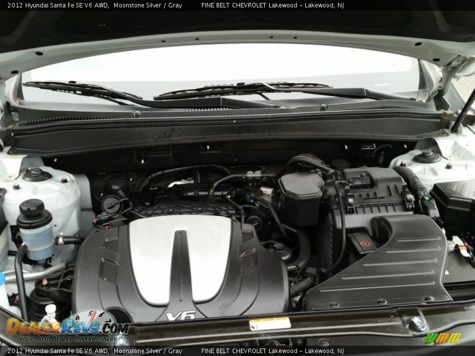 2012 Hyundai Santa Fe SE V6 AWD Moonstone Silver / Gray Photo #21