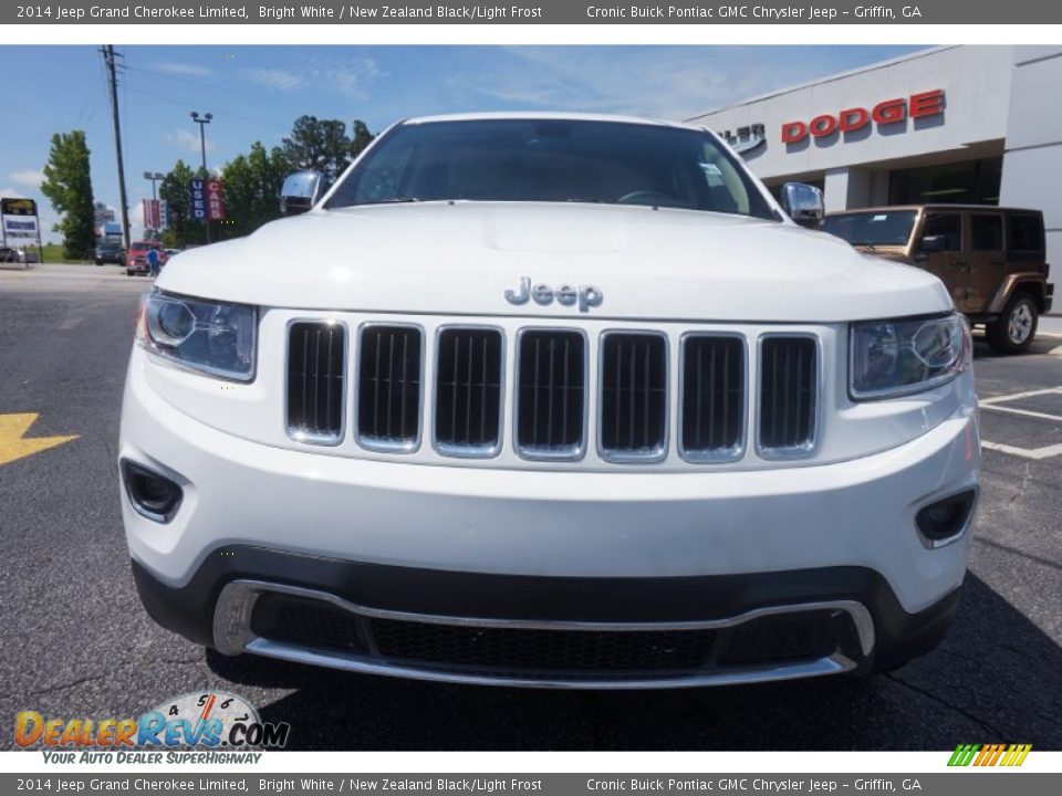 2014 Jeep Grand Cherokee Limited Bright White / New Zealand Black/Light Frost Photo #2