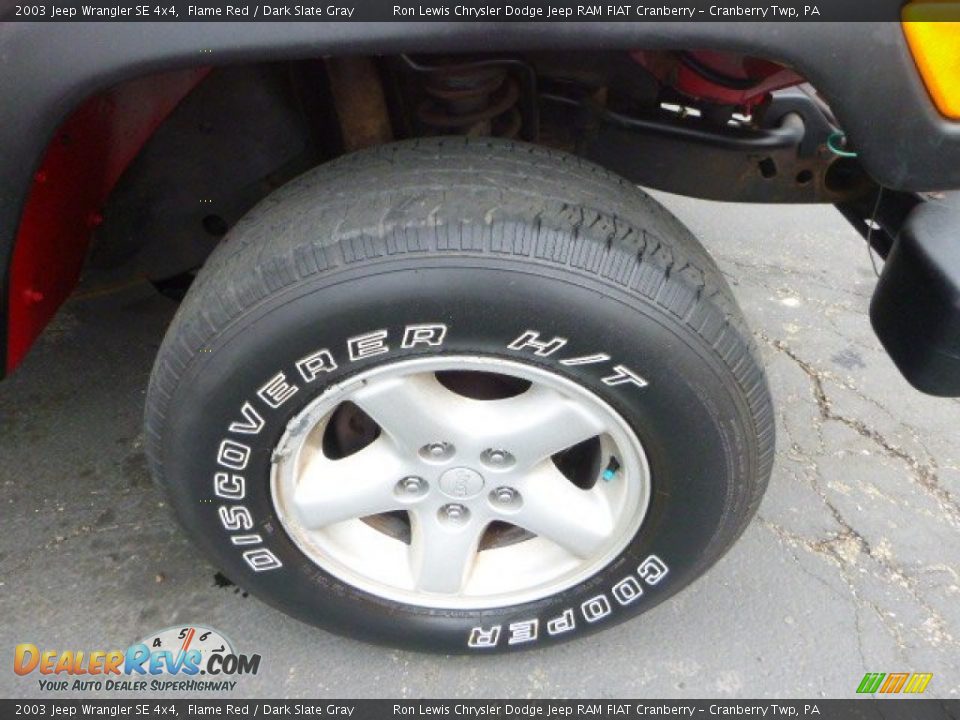 2003 Jeep Wrangler SE 4x4 Flame Red / Dark Slate Gray Photo #2