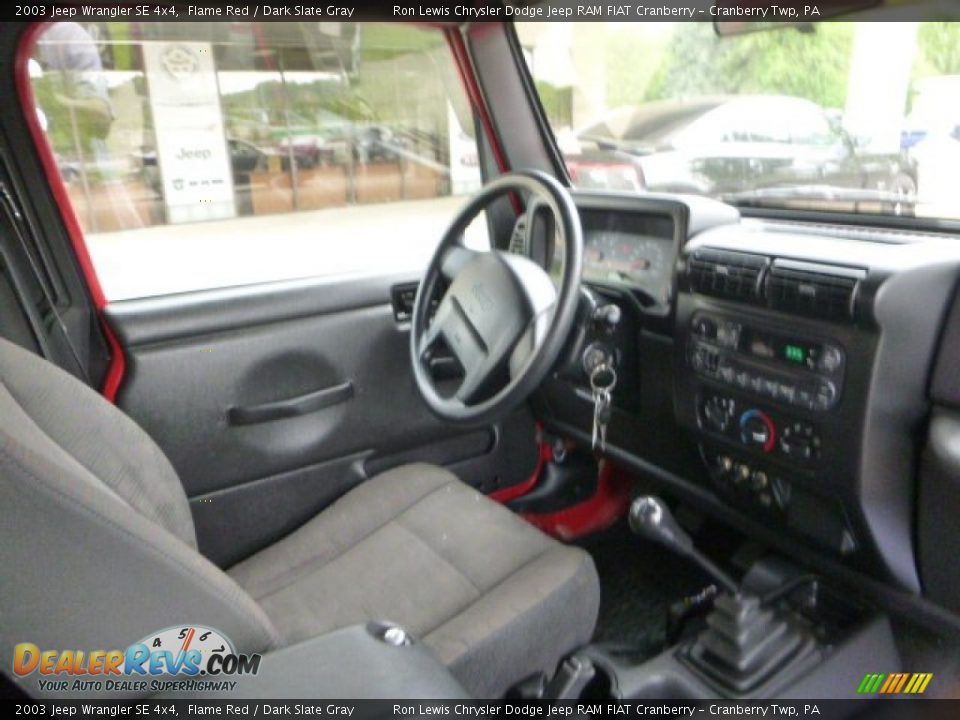 2003 Jeep Wrangler SE 4x4 Flame Red / Dark Slate Gray Photo #12
