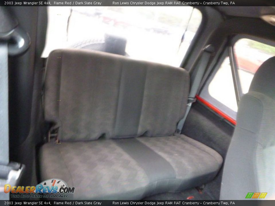 2003 Jeep Wrangler SE 4x4 Flame Red / Dark Slate Gray Photo #13