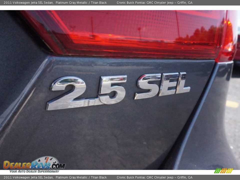 2011 Volkswagen Jetta SEL Sedan Platinum Gray Metallic / Titan Black Photo #15