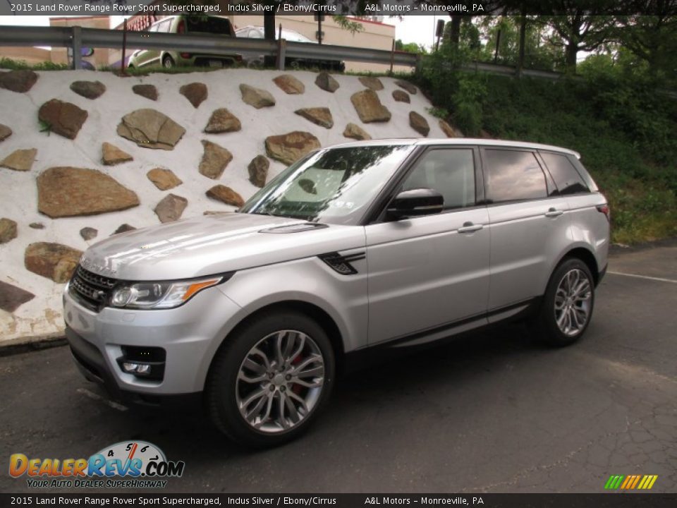 Front 3/4 View of 2015 Land Rover Range Rover Sport Supercharged Photo #1