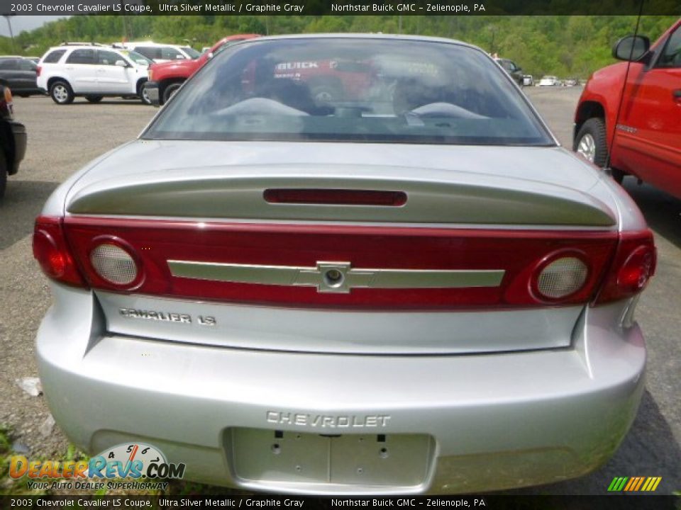2003 Chevrolet Cavalier LS Coupe Ultra Silver Metallic / Graphite Gray Photo #3