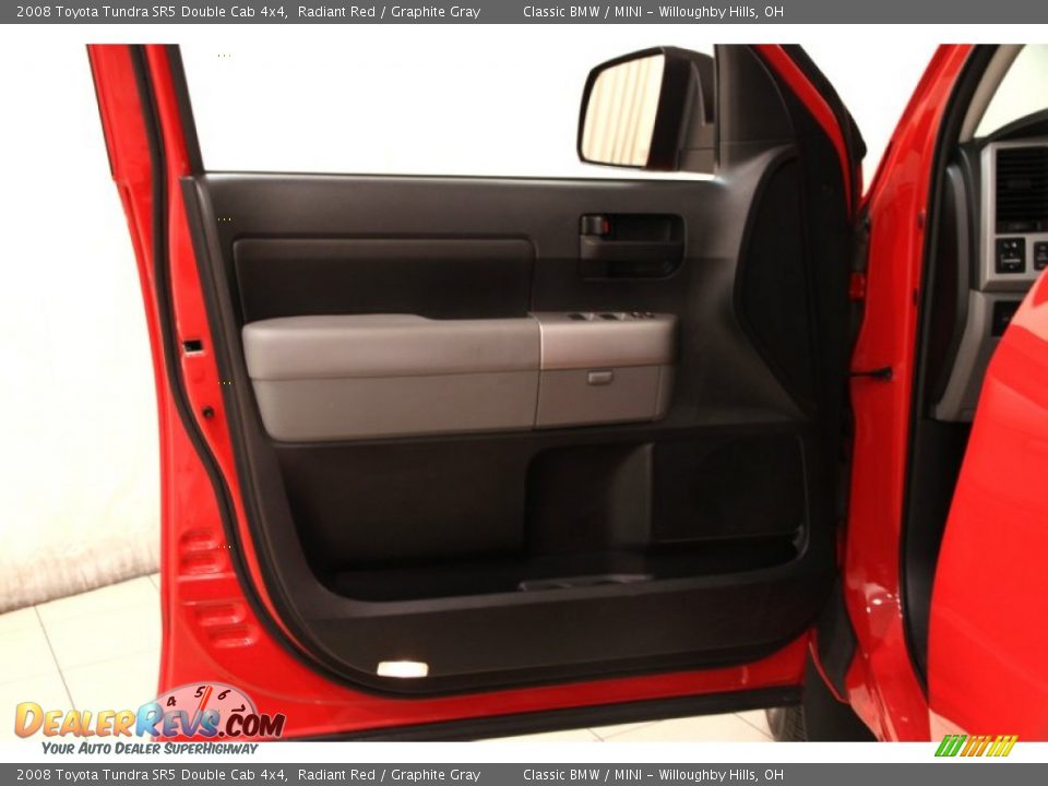 2008 Toyota Tundra SR5 Double Cab 4x4 Radiant Red / Graphite Gray Photo #4