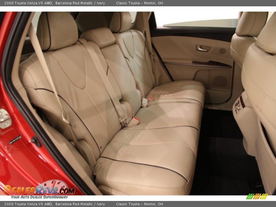 2009 Toyota Venza V6 AWD Barcelona Red Metallic / Ivory Photo #14