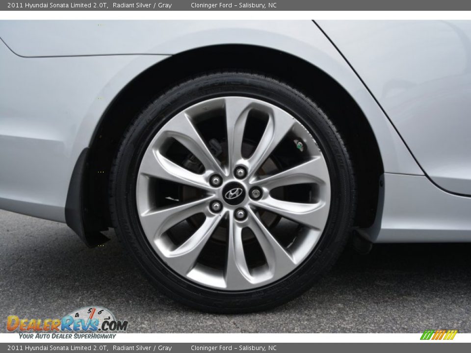 2011 Hyundai Sonata Limited 2.0T Radiant Silver / Gray Photo #8