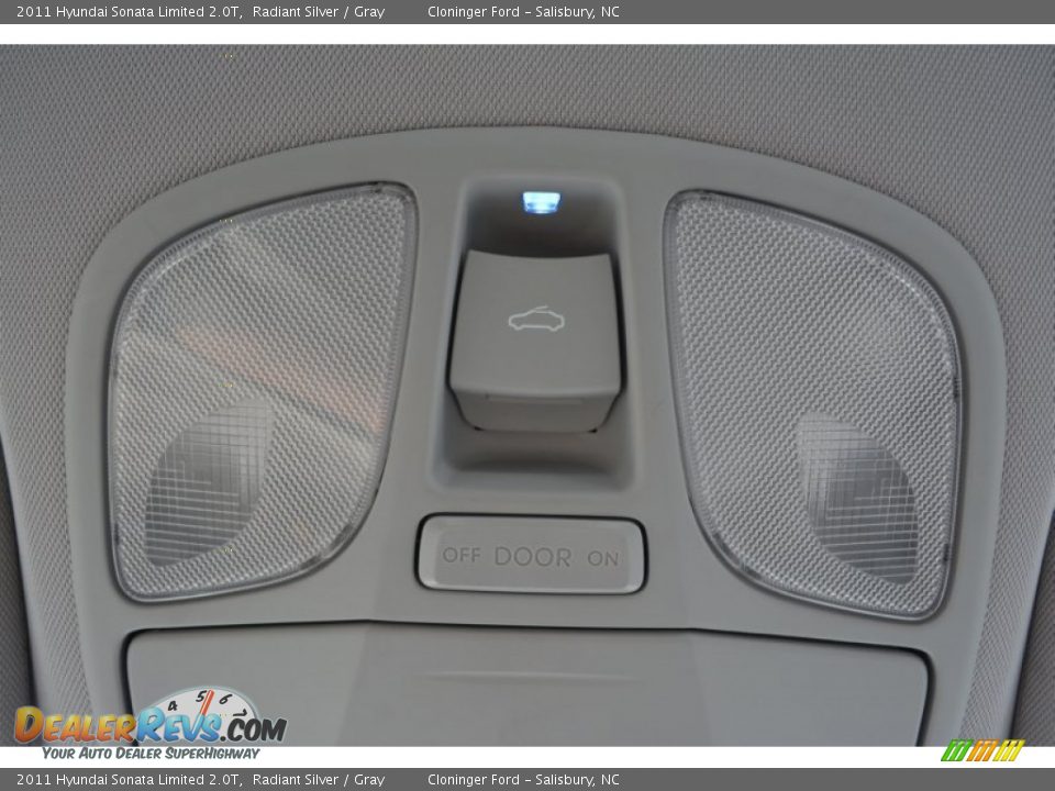 2011 Hyundai Sonata Limited 2.0T Radiant Silver / Gray Photo #24