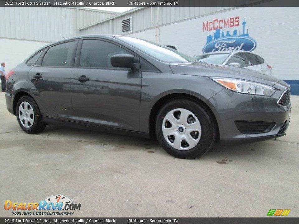 2015 Ford Focus S Sedan Magnetic Metallic / Charcoal Black Photo #1