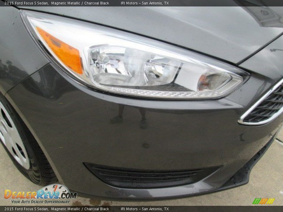 2015 Ford Focus S Sedan Magnetic Metallic / Charcoal Black Photo #3
