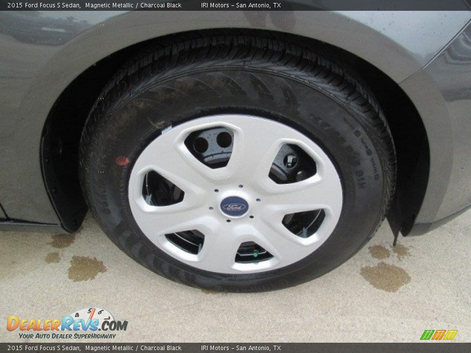 2015 Ford Focus S Sedan Magnetic Metallic / Charcoal Black Photo #4