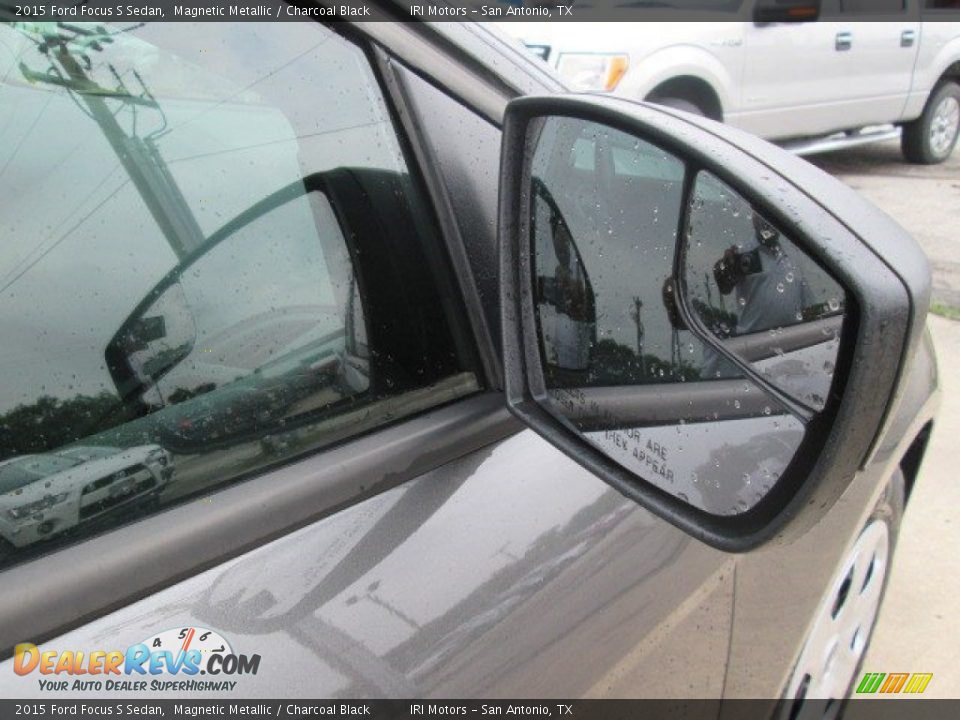 2015 Ford Focus S Sedan Magnetic Metallic / Charcoal Black Photo #6