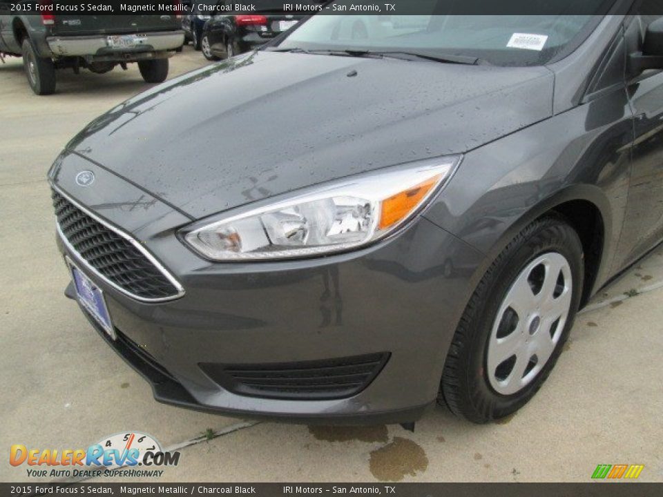 2015 Ford Focus S Sedan Magnetic Metallic / Charcoal Black Photo #10