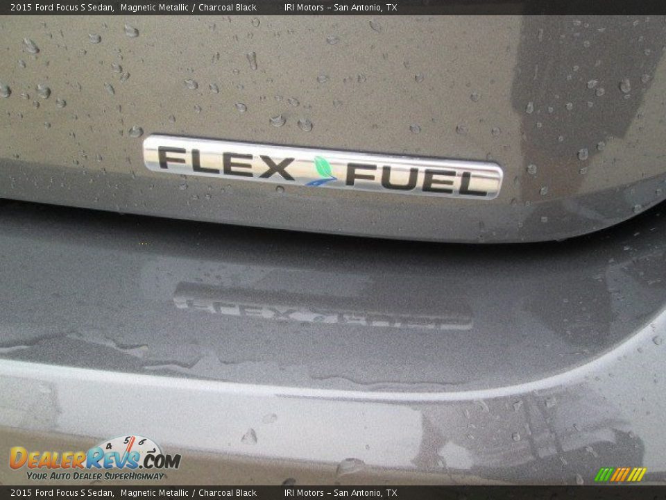 2015 Ford Focus S Sedan Magnetic Metallic / Charcoal Black Photo #16