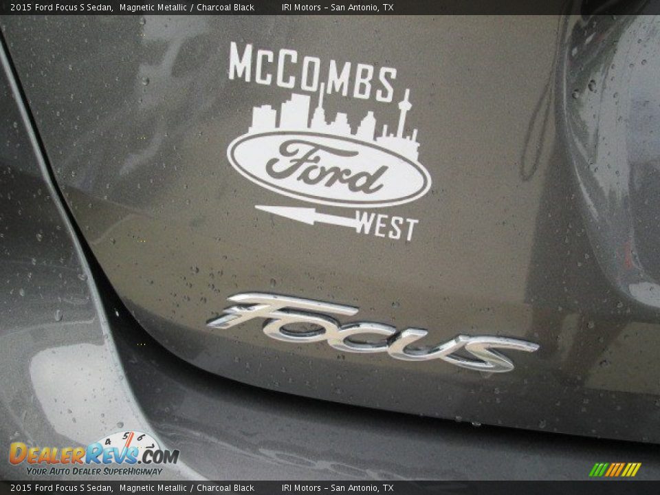 2015 Ford Focus S Sedan Magnetic Metallic / Charcoal Black Photo #17