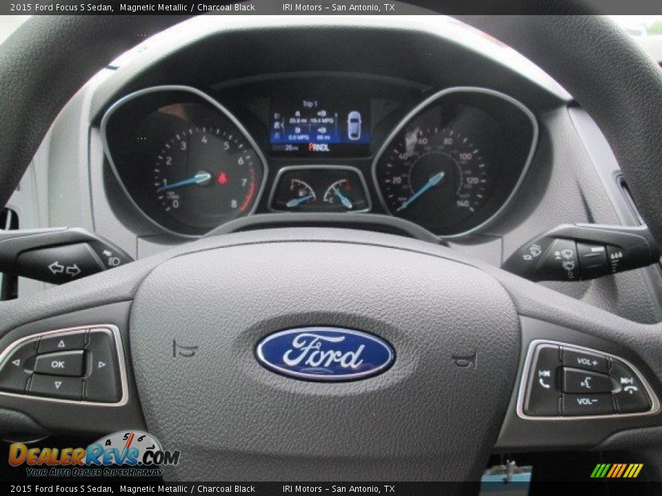 2015 Ford Focus S Sedan Magnetic Metallic / Charcoal Black Photo #32
