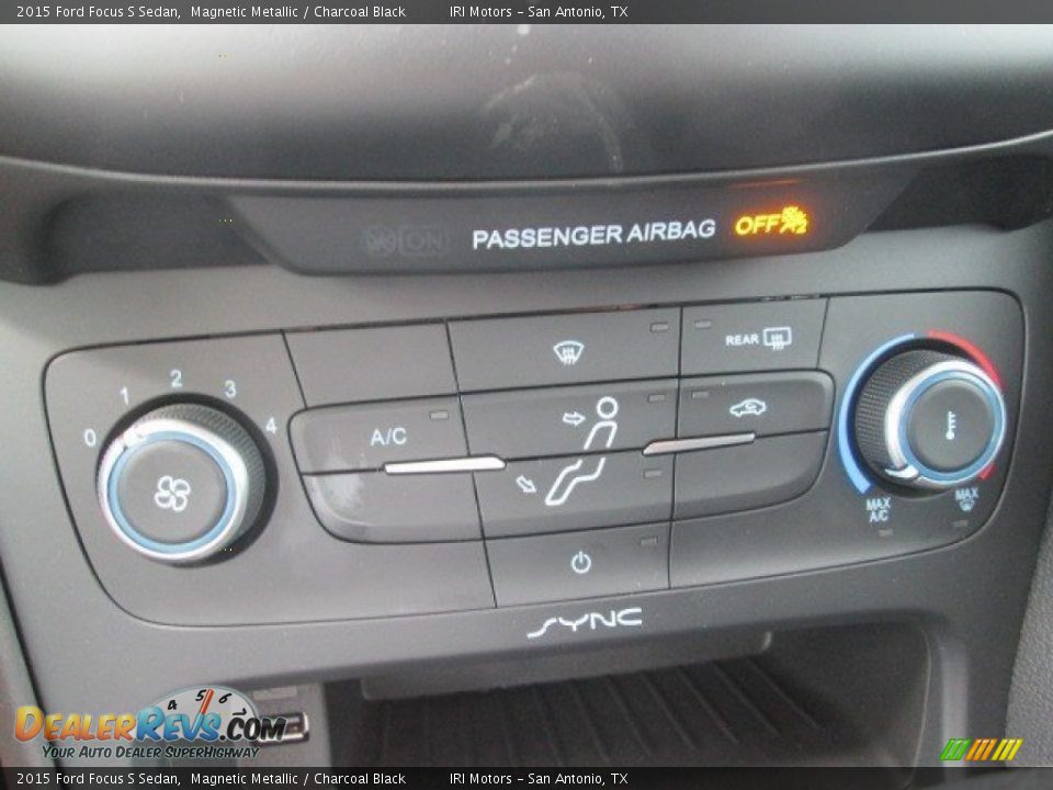 2015 Ford Focus S Sedan Magnetic Metallic / Charcoal Black Photo #35