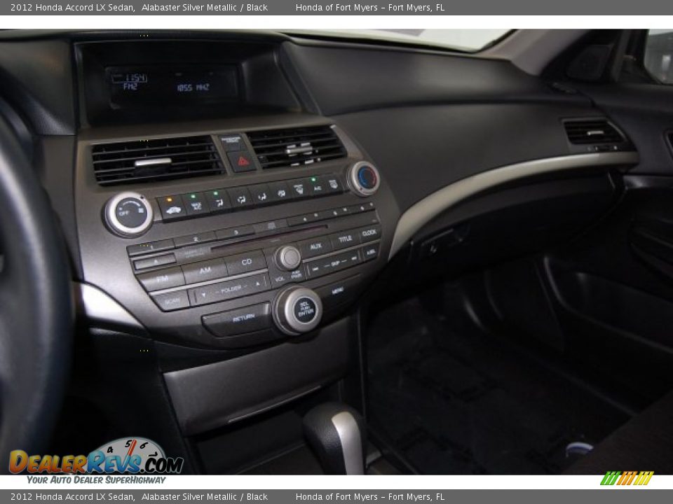 2012 Honda Accord LX Sedan Alabaster Silver Metallic / Black Photo #15