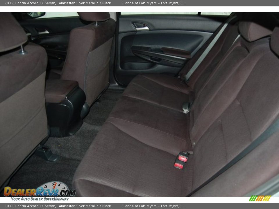 2012 Honda Accord LX Sedan Alabaster Silver Metallic / Black Photo #23