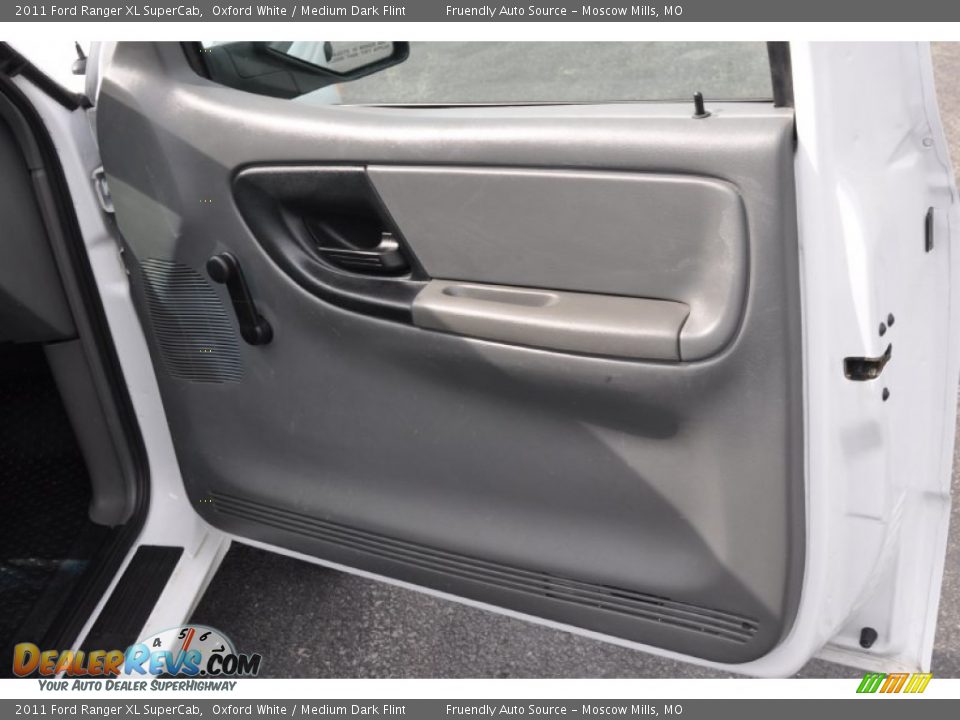 2011 Ford Ranger XL SuperCab Oxford White / Medium Dark Flint Photo #18