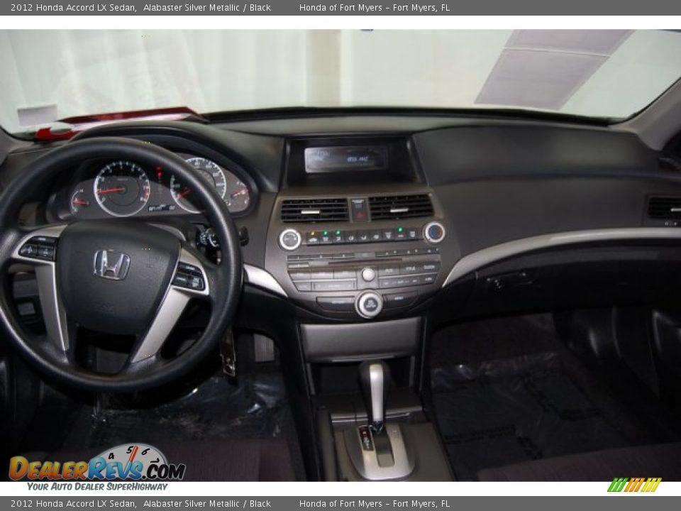 2012 Honda Accord LX Sedan Alabaster Silver Metallic / Black Photo #24