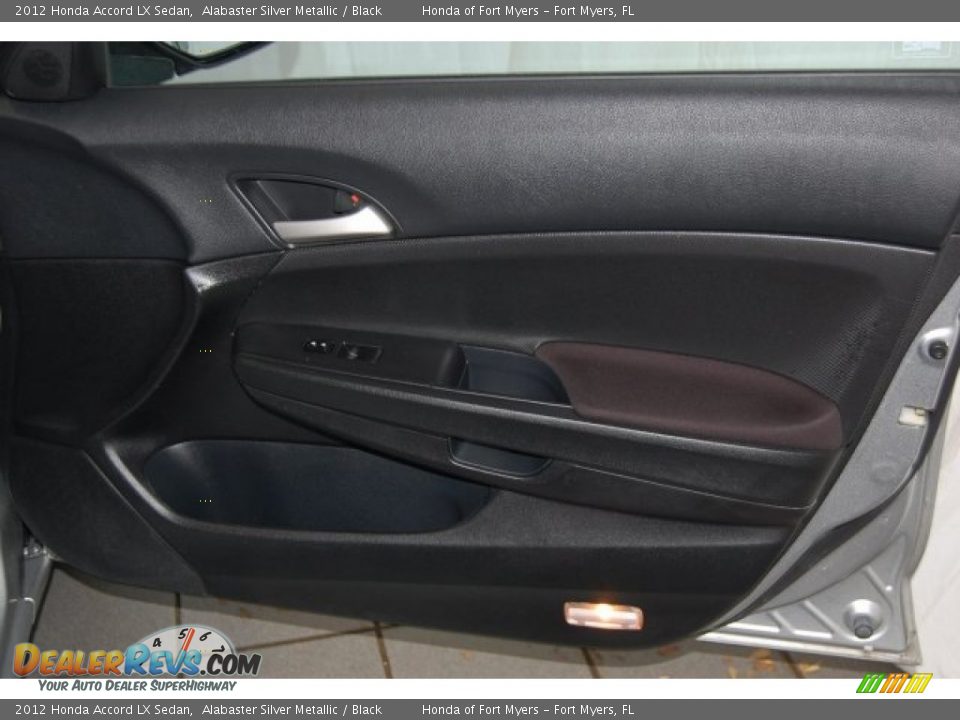 2012 Honda Accord LX Sedan Alabaster Silver Metallic / Black Photo #29