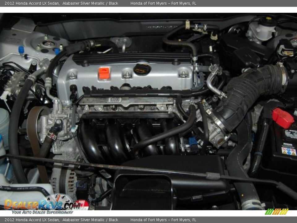 2012 Honda Accord LX Sedan Alabaster Silver Metallic / Black Photo #31