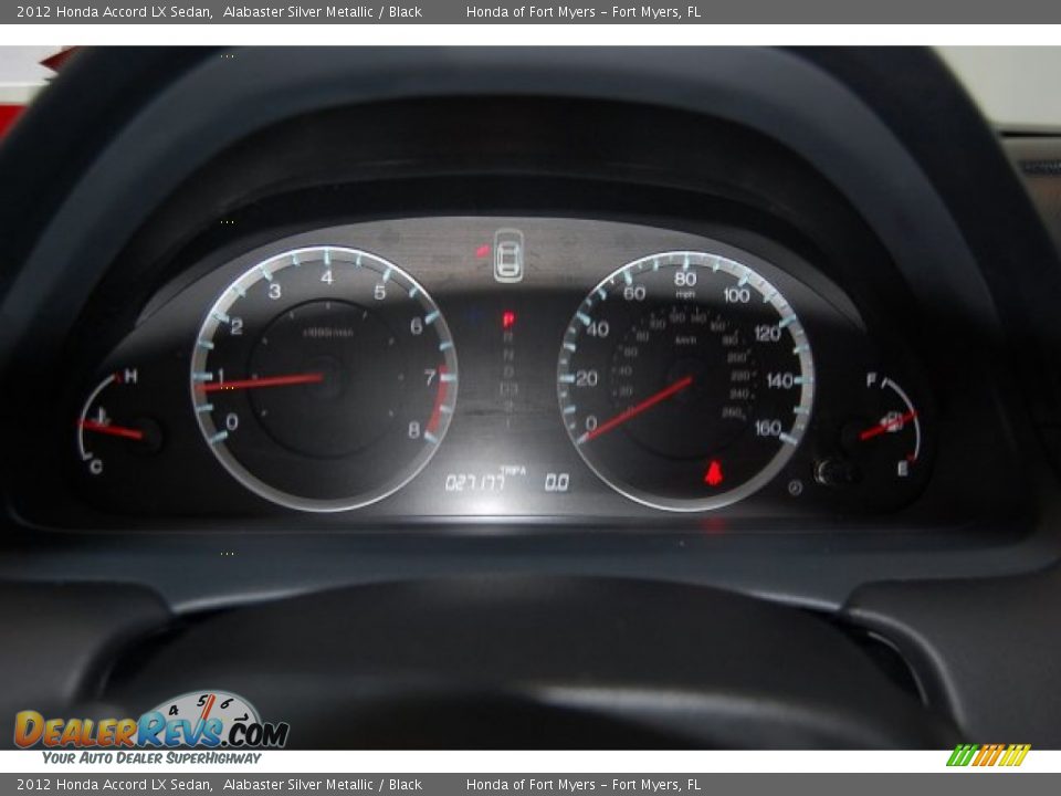 2012 Honda Accord LX Sedan Alabaster Silver Metallic / Black Photo #32