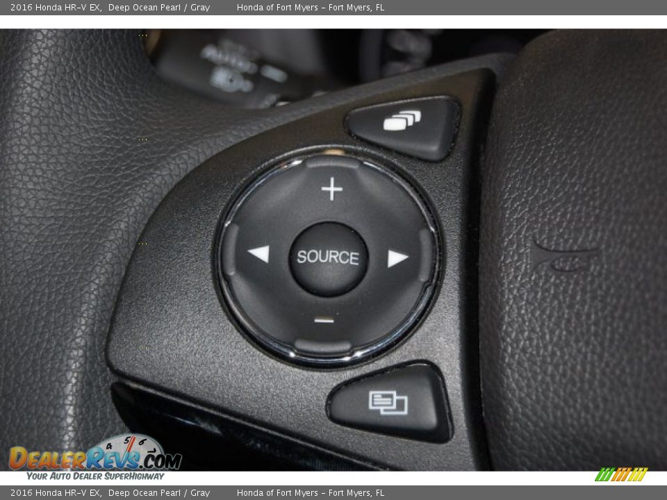 Controls of 2016 Honda HR-V EX Photo #21