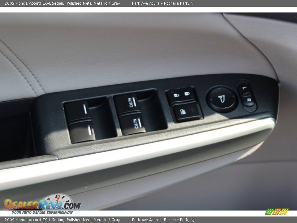 2009 Honda Accord EX-L Sedan Polished Metal Metallic / Gray Photo #10