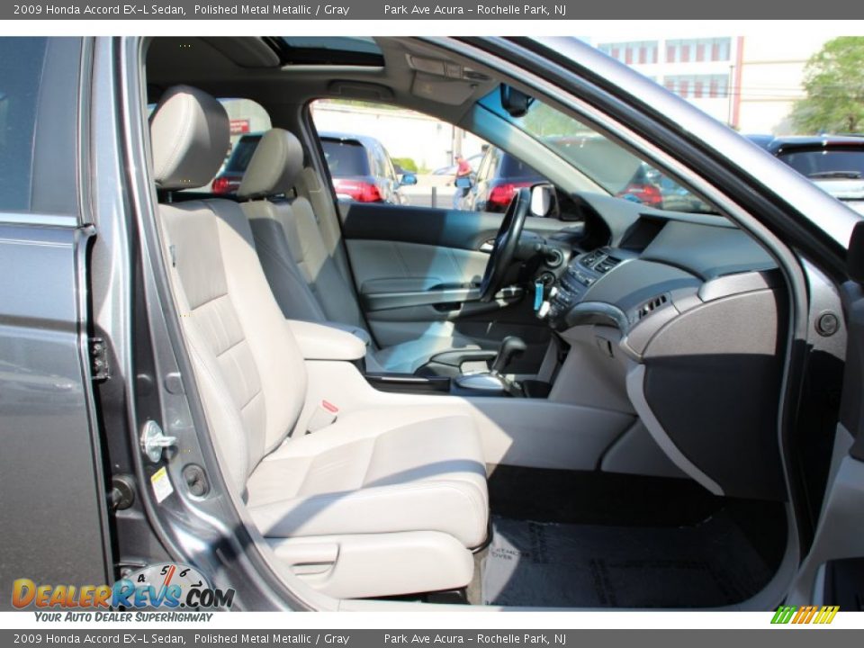 2009 Honda Accord EX-L Sedan Polished Metal Metallic / Gray Photo #28