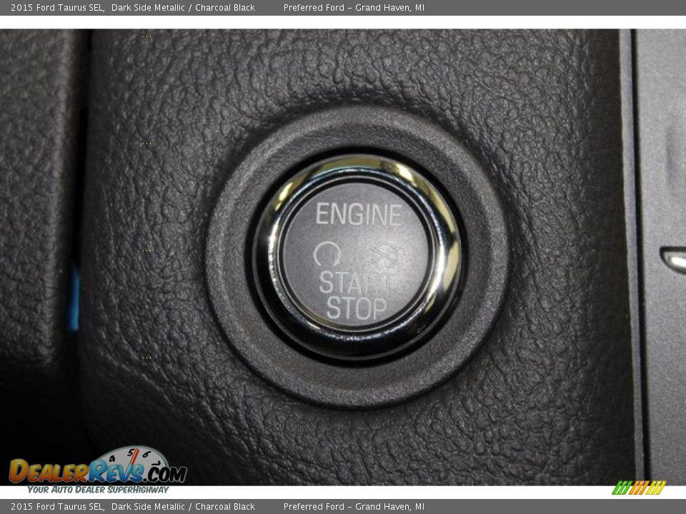 2015 Ford Taurus SEL Dark Side Metallic / Charcoal Black Photo #13