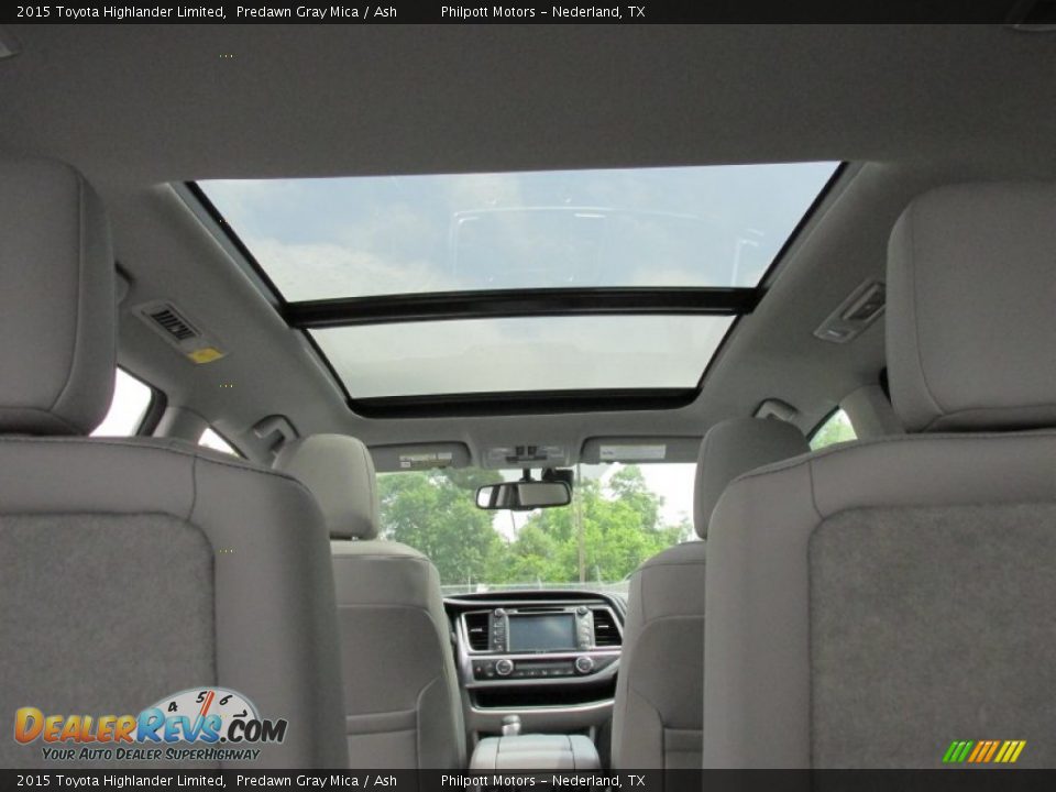 2015 Toyota Highlander Limited Predawn Gray Mica / Ash Photo #18
